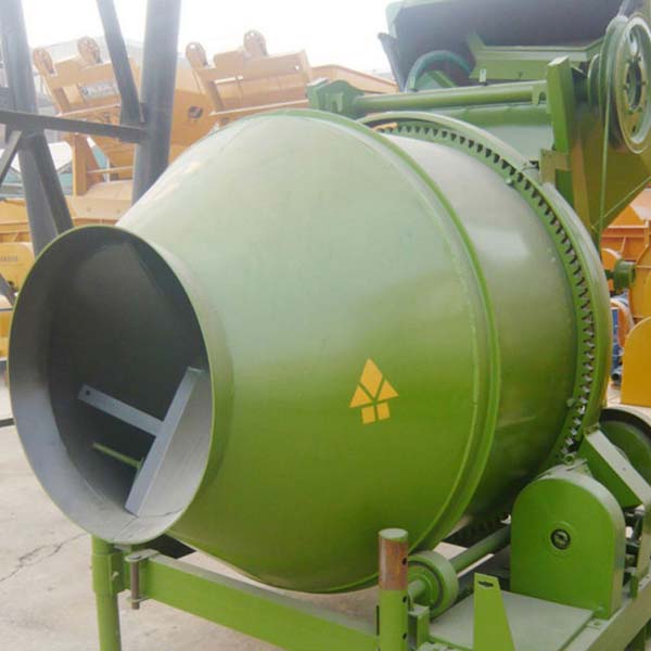 JZC 250T  Industrial Lifting and Self-Dumping Concrete Mixer