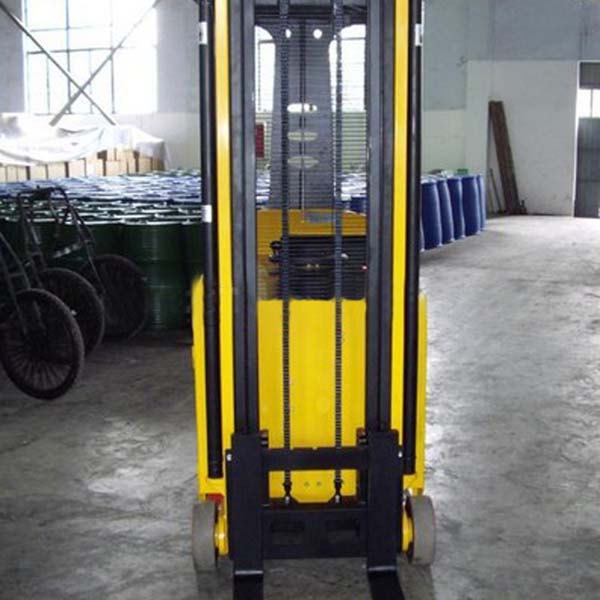 Electric Narrow Aisle Electric Stacker