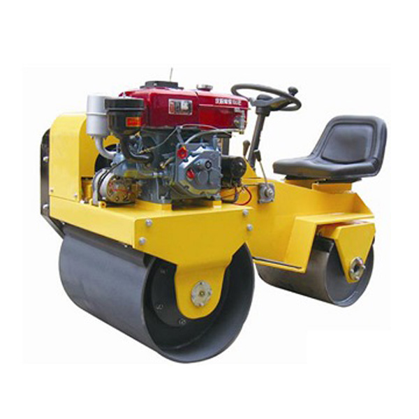 FLY-850S Water-Cooled  Ride On Double Drum Tandem Vibration Compactor Roller