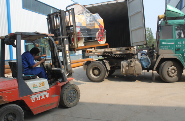 Vibratory Road Roller and Concrete Screed:Be Exported to South Africa