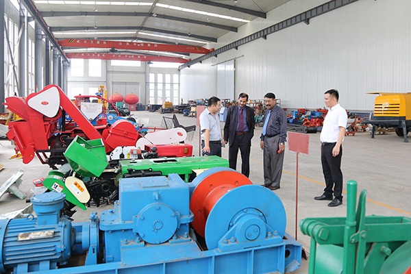 Warmly Welcome Bangladesh Merchants To Visit China Coal Group For Scraper Winch
