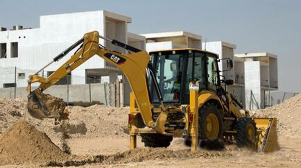 Caterpillar Adds Harsh Climate Suited 426F2 To His Backhoe Loader Family 