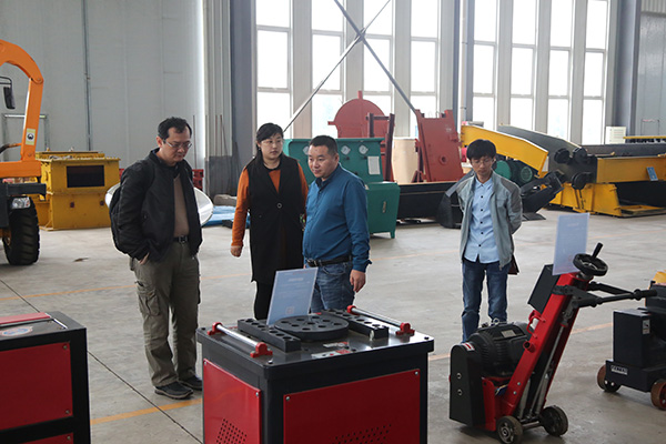 Express--Malaysian Merchants Visited China Coal Group and Reach Cooperation for Mining Machines