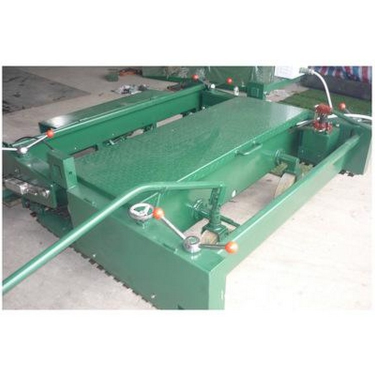 How To Solve Common Faults In The Material Conveying System Of Rubber Paver Machine