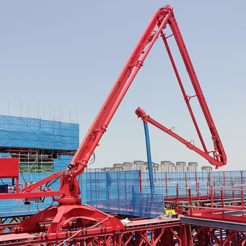 Climbing Hydraulic Concrete Placing Boom